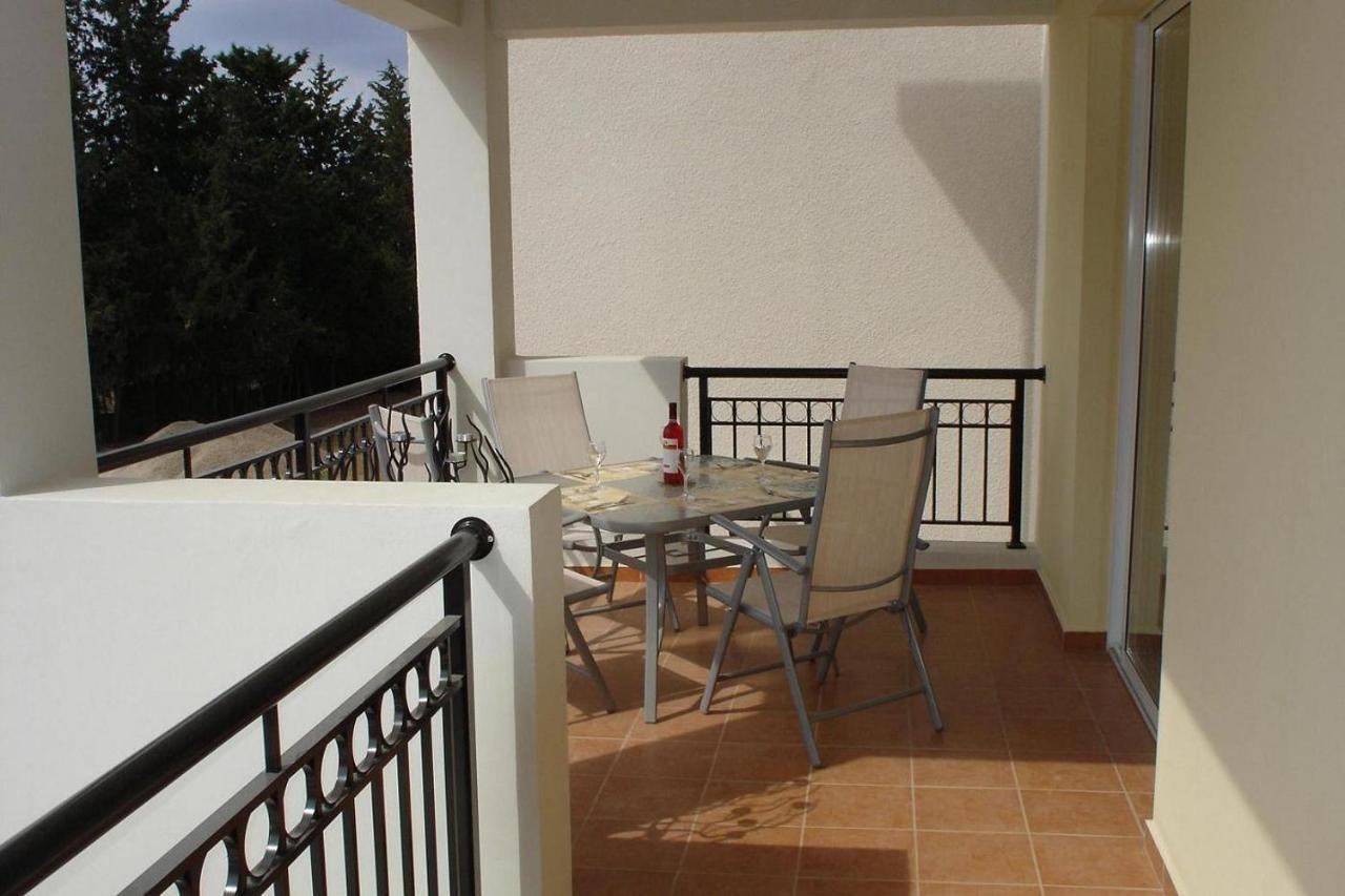 The Brightstay Paphos, 2 Bed Apt, Paphos Riviera, Universal 외부 사진